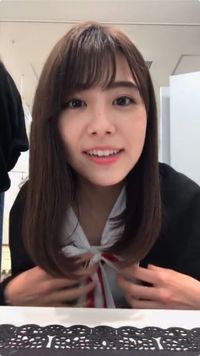 胸のふくらみ強調ニットでエロかった山形純菜!! | 新・女子アナ図鑑