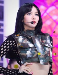 #BLACKPINK Pink Venom ; wallpaper Blackpink Pink Venom behind thescenes ; blackpink ; group photo ; ot4 ; blackpink group photo ; selfie; comeback ; teaser; poster ; blackpink Pink Venom ot4 #2022 #Blackpink #jisoo #Jennie #rosé #Lisa #ot4 #group #photo #photoshoot #outfit #Pink #Venom #born #PinkVenom #comeback #mirror #selfie #selca #icon #wallpaper #lockscreen #aesthetic #BornPink #mv #chaesoo #chaelisa #jensoo #jenlisa #chaennie #lisoo