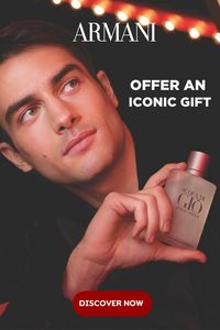 Acqua Di Giò opens with a splash of fresh, Calabrian bergamot, neroli, and green tangerine. Light, aquatic nuances mix with rosemary, sweet persimmon, and warm Indonesian patchouli to create a fresh cologne for men.