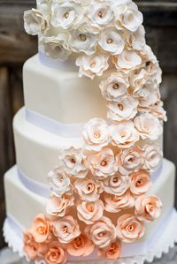 peach ombre wedding cake
