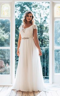 Lace Cap Sleeve Plus Size Wedding Dress at $129.85 at June Bridals! We offer off the shoulder wedding dresses, long sleeve wedding dresses, lace wedding dresses and many other affordable wedding dresses, shop before the sale ends! #junebridals