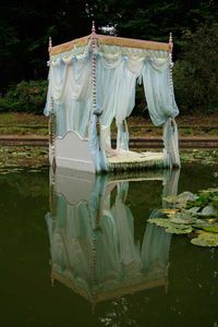 Vincent Olinet Sculpture