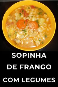 Esfriou aí? Que tal uma sopinha bem deliciosa, feita rapidinho, pra aquecer o corpo, a barriguinha e o coração? Vem me visitar, veja como eu fiz. Não, não é receita, é dica mesmo, mas tem passo a passo para quem é iniciante na cozinha! #comida #confortfood #sopas #sopinha #cozinhaparainiciantes