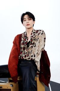SEVENTEEN Japan on Twitter: "#SVT_DREAM D-13💎 昨日また夢を見た やけにリアルな残像 #DREAM with #SEVENTEEN #JEONGHAN https://t.co/hJpYTXj047" / Twitter
