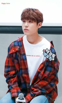 박우진