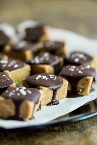 Salted Almond Butter Freezer Fudge — Oh She Glows
