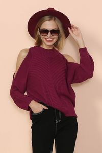 $54.99 & FREE SHIPPING!
The Anna-Kaci: Season For Love-Cable Knit Sweater is detailed with a flirty cold shoulder. It's perfect for cuddling up with your favorite cutie this season! We've been daydreaming of something as seasonally chic as this. Chunky, medium weight cable knit shapes this fall-essential sweater top. Style it with a pleated skirt and boots for a pretty look.