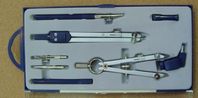 Compass Set (E0901) Material : Metal. Usage : Office Supplies. We are professional stationery manufacturer and have 15years experiences on school supplies, our main products include compass, ruler, ruler set, pencil case, pencil, oil painting, glue, scissor bookend etc. OEM is welcome.