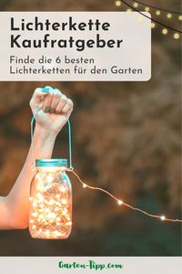 Sei es als stimmungsvolles Gartenlicht, zur Verschönerung des Kinderzimmers oder als klassischer Schmuck für den Weihnachtsbaum, die Lichterkette ist multifunktional anwendbar. Sie wird draußen als wunderschönes Dekorations- und Beleuchtungsmittel eingesetzt. Mit einer großen Auswahl und hohen Vielfalt an Modellen, Motiven und Lichtern lässt sich für jedes Alter, Geschlecht und für jeden Anlass die richtige Lichterkette finden. Auf Garten-Tipp.com findest Du die 6 schönsten Lichterketten.