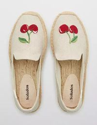 Women's Shoes & Slippers: Sandals, Sneakers, Slippers, & More | Aerie