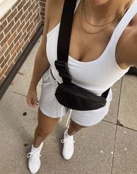 Click the link to shop details in the LTK app
