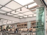 Los sistemas de cerramientos D`Glass, aportan mucho más a su negocio de lo que usted se imagina. Estética, robustez y funcionalidad, sin duda son características que beneficiarán su actividad. Inspírese en nuestros sistemas y verá todo tipo de soluciones para su negocio. #techosmoviles #techosfijos #interiordesign #inspiracion #ideas #locales #exteriordesign #terrazarestaurante #restaurantes #diseñoindustrial #aluminio #paravientos #acristalamientos #cerramientosdecristal #cortinasdecristal
