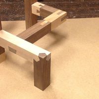 Thus a complex Japanese joint called a kawai tsugite.