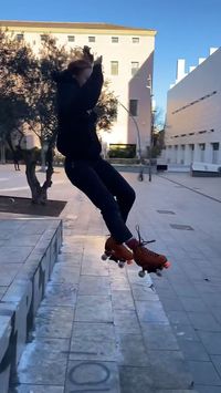 sports rollerskate skates rollerblading beauty roller skating girls girl woman skater patinsniteroi rollergirl patins patines patinaje patinação patinadores inline quad rollerblade blading blade moxi style rollers bad ass girls roller quad как правильно тормозить на роликах выбрать ролики роллеры little big shots ukraine купить роликовые коньки ролики got talent роллер молодость x factor школа обучение выбор роликов роликовых коньков #нароликах для начинающих новичков трюки прыжки на роликах