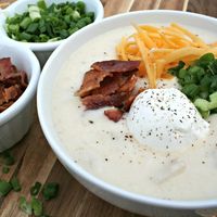 Slow Cooker Baked Potato Soup