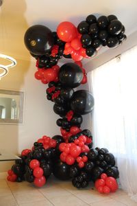 #partycus #balloonsdecor #balloonsdecoration #balloondecorations #partydecorations #partyideas #miamievents #birthdayparty #birthdaycelebrations #birthdaypartyideas #birthdaydecoration #birthdaypartydecor #birthdayparties #flowers #balloonsandflowers