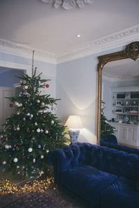 The Londoner » Deck The Halls