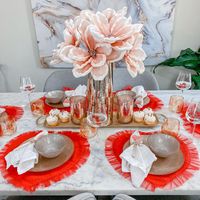 #galentinesdayparty #valentinesdaydecorations #valentinestable #valentines