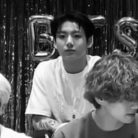 @jkbaaee BTS black and white bts b&w b&w edit b&w aesthetic bts icons #btspics #bts #jk #v #jimin #jhope #suga #jin #rm #gif #video black and white icons
