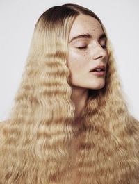 Crimped waves. #Fall2019 #fallhairtrends #hairtrends #fallfashion #crimpedhair