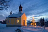 Christmas Scenes Images & Christmas Scenes Wallpaper #christmassceneswallpaper #christmasscenesimages #beautifulchristmasscenes #christmasscenes #christmassnowscenes #christmaswinterscenes #christmastreescenes #christmaswallpaperscenes #christmasscenesphotos #christmasscenesclipart