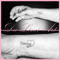 Made by Linda-Da Vinci Art-www.Davinciart.nl #nametattoo #dalinciart #🖤 #❤️ #kleindochter #writing #nameandhearttattoo #tattoo #kleinmaarfijn #kleinmaarfijntattoo #finelinetattoo #heart #chelseay #tattoos #grandchild #itsagirl🎀 #tattoowoman #tattooshop #Zwijndrecht