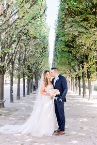 Beautiful Elopement in Paris