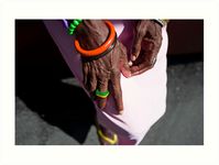 #WrinkledHands of an #oldlady at #Grenada #Island | #TravelPhotography #travelphoto #travelphotoprint #caribbean #caribbeanholiday #wrinkles #streetphoto #streetphotography #colorstreet #streetfashion #caribbeanfashion #luciaeggenhoffer