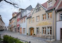 This boutique hotel offers contemporary rooms and a gourmet restaurant in the heart of scenic Naumburg, in the Saale-Unstrut area, Europe's most northern winegrowing area.