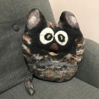 Chętnie udostępniam ten artykuł z mojego sklepu #etsy: Wool Art Decor Pillow Crazy Cat,Nursery decor,Soft Unique Pillow, Playroom decor,Gift for mum,Woodland,First Birthday Gift,Adventury nursery