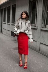 Fall street style / Fashion Week street style #fashion #womensfashion #streetstyle #ootd #style #minimalfashion / Pinterest: @fromluxewithlove