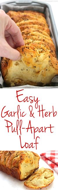 Easy Garlic and Herb Pull-Apart makes for a quick dinner side or even a snack. Since we use store bought biscuits for this loaf a few ingredients, it can be made in just a few minutes time. #garlic #bread #recipe
