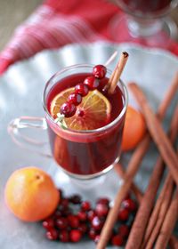 Slow Cooker Cranberry-Orange Mulled Wine recipe - Our favorite way to warm up during the holidays, Crock Pot style.