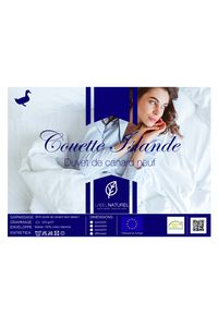 Idéale durant l'intersaison et parfaitement adaptée aux chambres chauffées en hiver et à la vie en appartement, cette très belle couette Label Naturel Mi-saison Luxe Islande est composée de 90% duvet de canard neuf 220g/m² et de 10% de plumettes. La douceur de son enveloppe en batiste 100% coton, son piquage carreaux cloisonnés et sa finition à double surpiqûre et passepoil fin extrêmement soignée, en font une couette d'exception. Couette labellisée Oeko-Tex® et RDS.