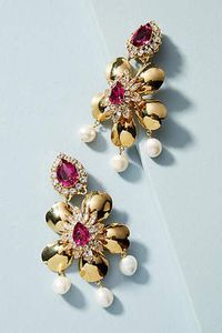 I really like Anthropology’s jewelry. It’s so unique and is bound to get you lots of compliments. I’d fill my jewelry box with all Anthropology if I could! Click through to see description and price. #anthropology #afflink #jewelry