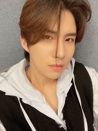 Admiring A.c.e no Twitter: "#ace #에이스 @official_ACE7 https://t.co/tHQGpq5Jez" / Twitter