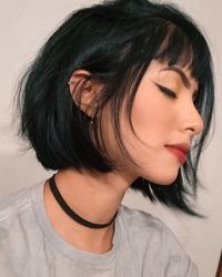 Cabelo curto liso: 60 ideias de cortes para um visual moderno e estiloso