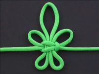 Fleur De Lis Knot