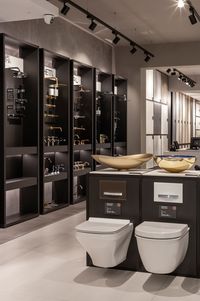 Flagship showroom for independent, high end bathroom retailer. #bathroominspiration #showroom #retaildesign #bathroomfixtures