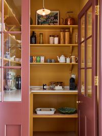 What You Need To Know About Kitchen Pantries | SheerLuxe