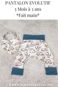 Le pantalon qui s'allonge en même temps que votre bébé grandit et s'affine! En jersey pour un grand confort et ne pas gêner bébé dans ses mouvements et ses apprentissages. Fait main #pantalonevolutif #vetementbebe #kidsfashion #sarouelbebe