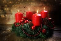 Christmas Candles Images #christmascandlesimagesgraphics #christmascandles #christmascandlesimages #christmascandlespictures #christmaswindowcandles #pillarchristmascandles