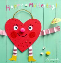 Bald ist Muttertag 💕
Wer bis dahin noch ein Happy Herz basteln möchte, findet auf dem Blog die Bastelanleitung und weitere Bastelideen mit Herz!
#honigkukuk #muttertag #muttertagsdiy #herz #mothersday #mothersdaycraft #kidscraft #bastelnmitkindern #muttertagsgeschenk #diykids #heart #heartcraft #bastelanleitung