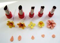 кат3 - How to make clay flower petals with cutters!