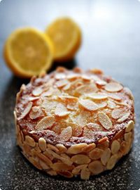 lemon almond torta