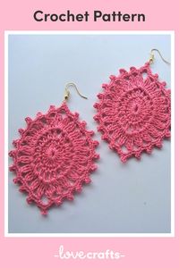 Crochet pattern to make a pair of these beautiful romantic pink oval earrings. An easy to make design that goes well with every dress be traditional or modern!