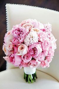 Life is better with flowers. #thinkpink #flowers #peonies#roses #homedecor #fabfashionfix
