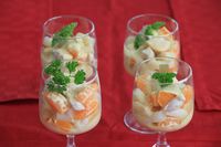 Asperges, kip en appelsien gecombineerd in een luchtig voorgerecht. Een lekkere en verrassende geheimtip voor het Paasmenu! #asperges #Pasen #voorgerecht #aperitiefhapje