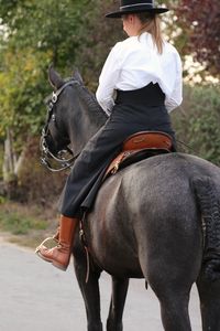 Traditional vaquera riding skirt. Manufactured in Spain. | PICADERA