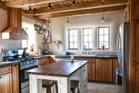 Sustainable Straw Bale Construction House Photos | Apartment Therapy